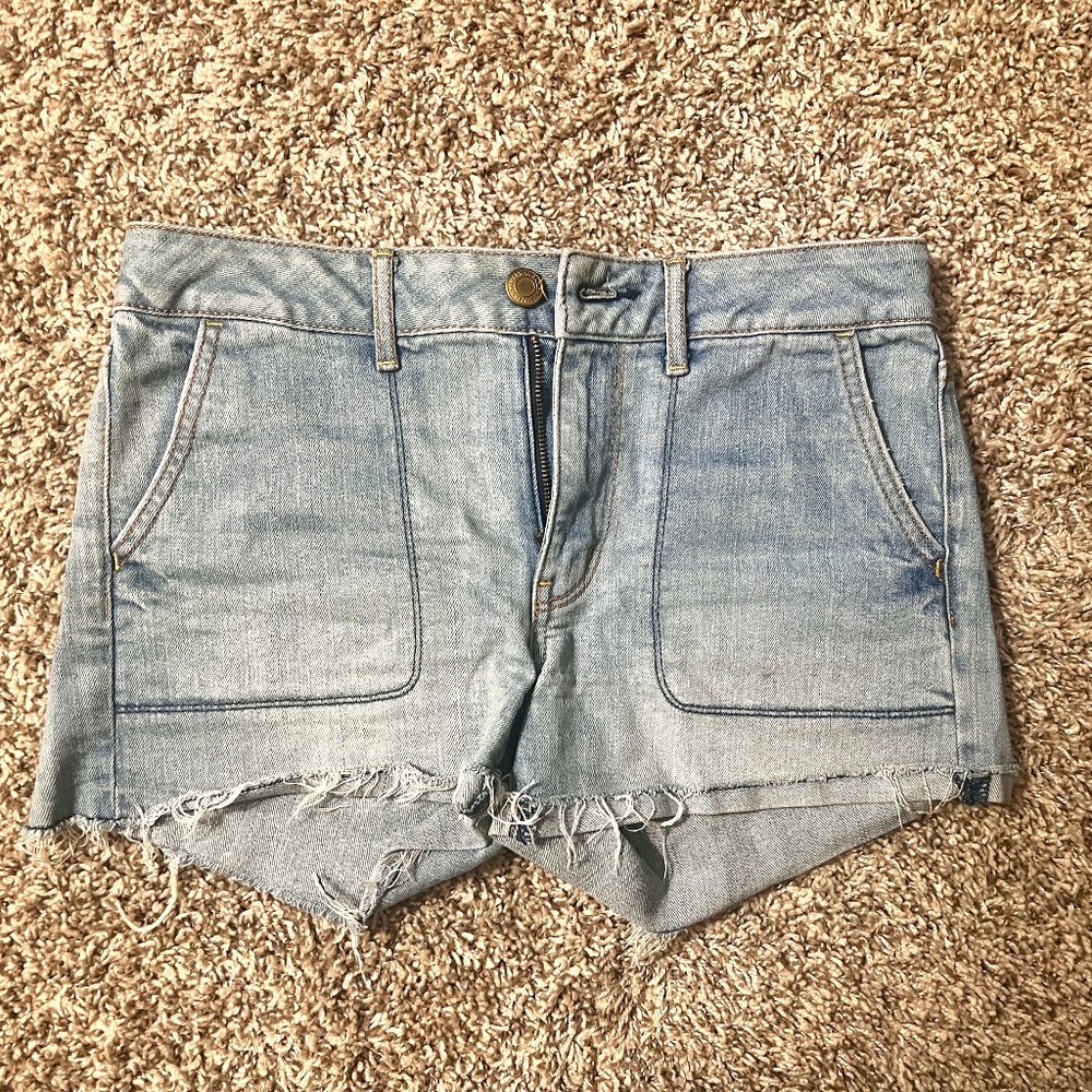 American Eagle Women's Denim Stretch Shorts Size 6